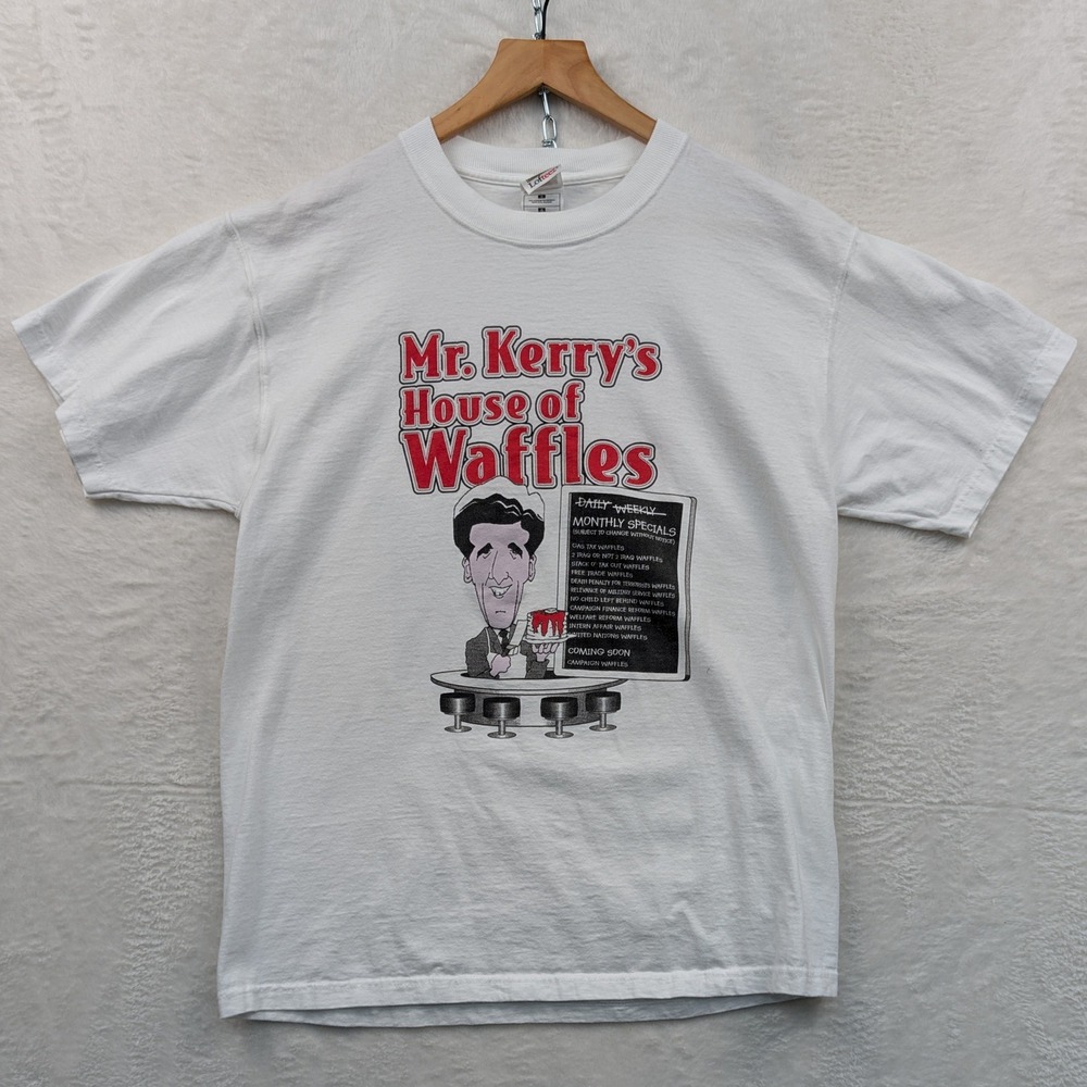 VTG Fruit of the Loom T-Shirt Men's Medium White John Kerry Political Satire Y2K